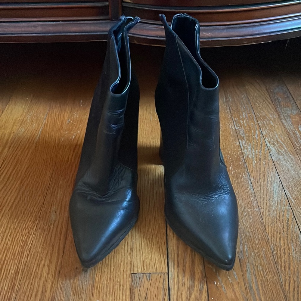 Reaction Kenneth Cole black boots